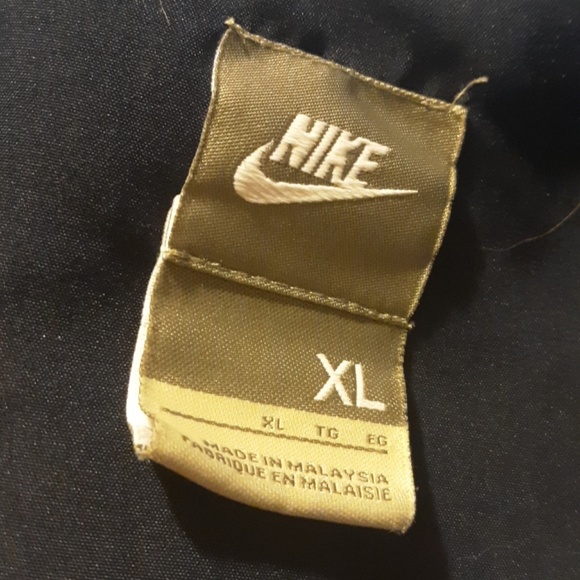 Nike Fully Lined Windbreaker Jacket - Picture 6 of 8